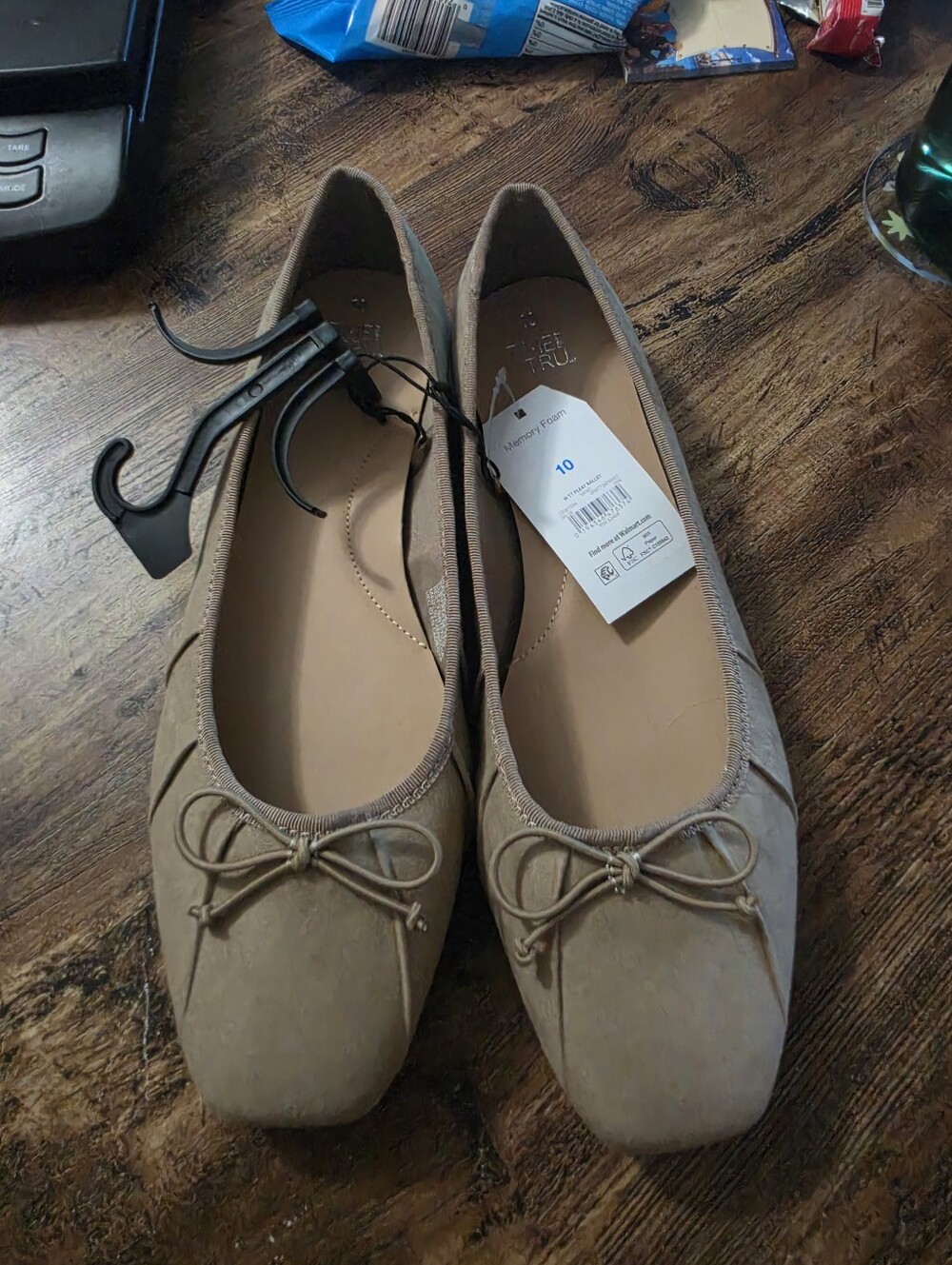 Time And Tru Flats